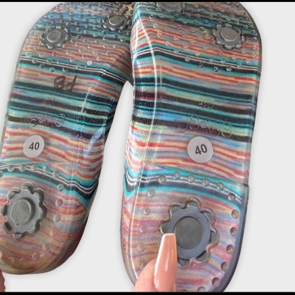 Ja Vie Comfy Jelly Knit Ballet Flats in Fiesta Stripe Print size 40 - Picture 6 of 7